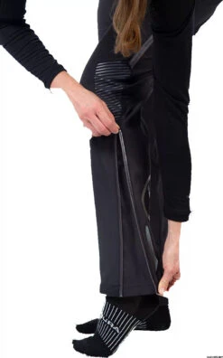 Endura MT500 Spray Baggy Trouser II Naisten Ajohousut -Pyoravarikko 12868866 jpg