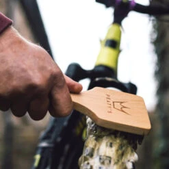 Peaty's Polkupyörän Harja Setti -Pyoravarikko 2021BrushProductImages 0009 LayerComp10 500x500 crop center c6673bf8 2bc0 41d3 9754 d3cbd758e7f6