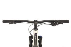 Kona Lava Dome (2023) -Pyoravarikko 63a55a2b0a462542231ad6a2847c11ac