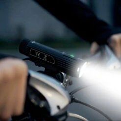 Fenix BC26R 1600lm Etuvalo -Pyoravarikko 911232 Fenix BC26R pyoranlamppu 10 1000x1000 1