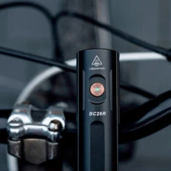 Fenix BC26R 1600lm Etuvalo -Pyoravarikko 911232 Fenix BC26R pyoranlamppu 11 1000x1000 1