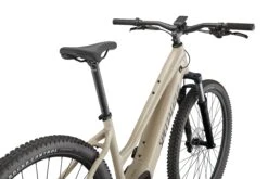 Specialized Turbo Tero 3.0 Step-Through -Pyoravarikko 95122 73 TERO 30 ST WHTMTN GUN D1 POV 1 19e41385 3fbe 49aa a955 31092fc7fbb2