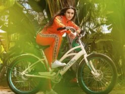 Electra Bali Cruiser Go! (2023) 23 Electra Bali Cruiser Go! (2023) -Pyoravarikko BaliCruiserGoStepThru 22 35213 A Accessory1