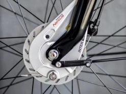 Trek District 2 Equipped Lowstep (2022-2023) -Pyoravarikko District2EquippedLowstep 21 33494 A Alt7