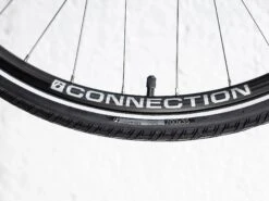 Trek FX 2 Disc Equipped (2023) -Pyoravarikko FX2DiscEquipped 22 35018 A Alt6