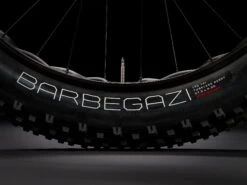 Trek Farley 9.6 (2023) -Pyoravarikko Farley96 23 37020 A Alt4