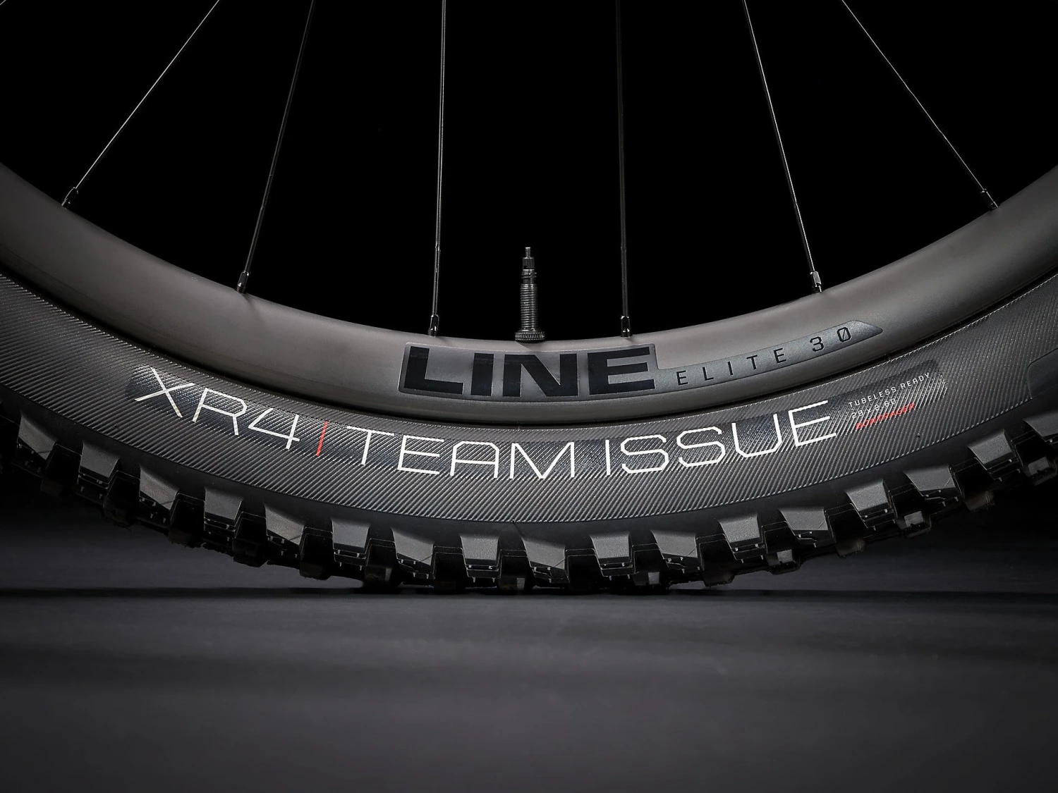 Trek Fuel EX 9.8 GX AXS Gen 5 (2023) 19 Trek Fuel EX 9.8 GX AXS Gen 5 (2023) - Image 19