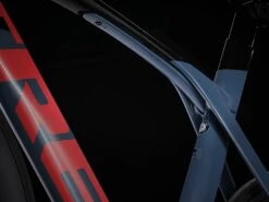 Trek Madone SL 7 AXS (2023) -Pyoravarikko MadoneSL7eTap 23 36980 A Alt3