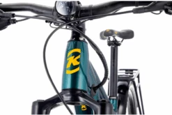 Kona El Kahuna SUV (2022) -Pyoravarikko Nayttokuva2022 4 12kello10.40.00