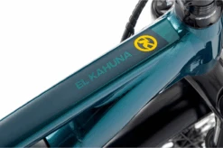 Kona El Kahuna SUV (2022) -Pyoravarikko Nayttokuva2022 4 12kello10.40.36