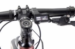 Kona Dew-E DL (2022) -Pyoravarikko Nayttokuva2022 5 9kello19.24.59