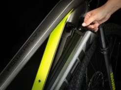 Trek Powerfly 5 Gen 3 (2023) -Pyoravarikko Powerfly5 22 35402 B Alt3