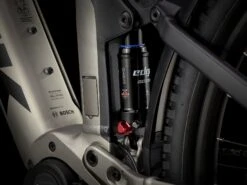 Trek Powerfly FS 4 Equipped Gen 2 (2023) -Pyoravarikko PowerflyFS4Equipped 21 32755 A Alt5