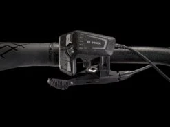 Trek Powerfly FS 4 Equipped Gen 3 (2023) -Pyoravarikko PowerflyFS4Equipped 23 37007 B Alt4