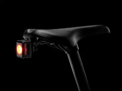 Trek Precaliber 24 8-Vaihteinen Jousitettu (2023) 30 Trek Precaliber 24 8-Vaihteinen Jousitettu (2023) -Pyoravarikko Precaliber248speedSuspension 23 36846 A Accessory1