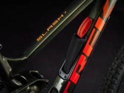 Trek Slash 7 (2022) -Pyoravarikko Slash7DeoreXT 22 35065 A Alt3