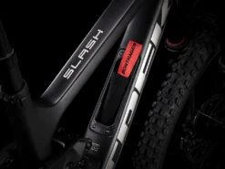 Trek Slash 9.8 (2023) -Pyoravarikko Slash98GXAXS 23 37058 A Alt3