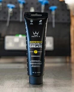 Peaty's Suspension Rasva -Pyoravarikko SuspensionGreaseProductImages3 2048x f94ac647 a358 4fac b7e9 960ae54fcc1c