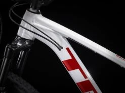 Trek X-Caliber 8 (2022-2023) -Pyoravarikko XCaliber8 22 35069 B Alt3 866dc317 2ffb 43ac 83c7 5b952164548f