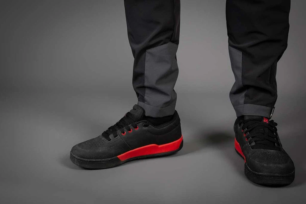 Endura MT500 Freezing Point Pyöräilyhousut 5 Endura MT500 Freezing Point Pyöräilyhousut - Image 5